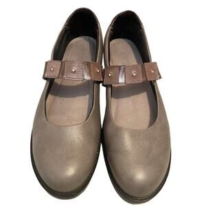 Naot Women's Honesty Shoes, 41 / 10.5 USA, Gray, Leather Mary Jane,  Israel
